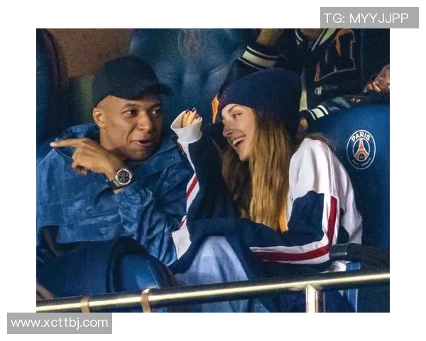 足球明星与超模的浪漫情缘揭示了体育与时尚的完美结合